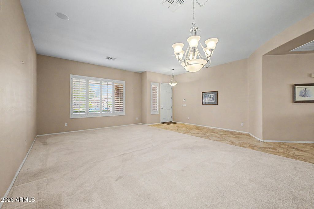 Image 5 of property listing at 9749 W BENT TREE Drive, Peoria, AZ 85383