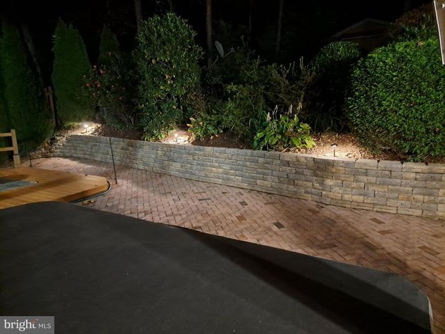 10929 HOWLAND DR, Reston, VA 20191