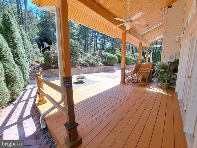 10929 HOWLAND DR, Reston, VA 20191