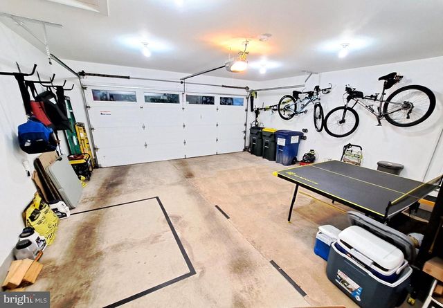 10929 HOWLAND DR, Reston, VA 20191