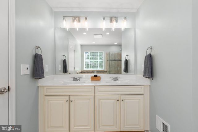5 PLOWSHARE CT, Stafford, VA 22554
