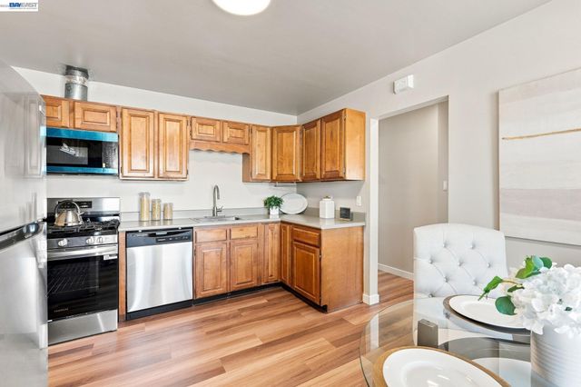 1834 Venice Dr, Concord, CA 94519