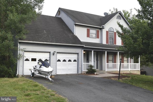 13575 CASTLEBRIDGE LN, Woodbridge, VA 22193