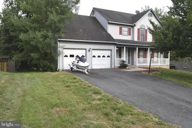 13575 CASTLEBRIDGE LN, Woodbridge, VA 22193