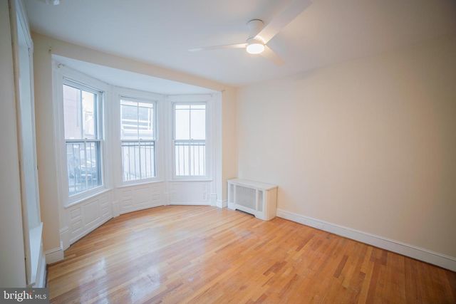 2408 SPRUCE ST, Philadelphia, PA 19103