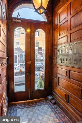 2408 SPRUCE ST, Philadelphia, PA 19103