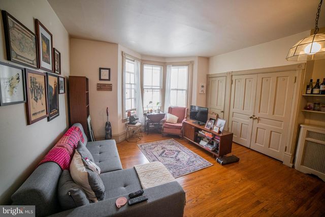 2408 SPRUCE ST, Philadelphia, PA 19103