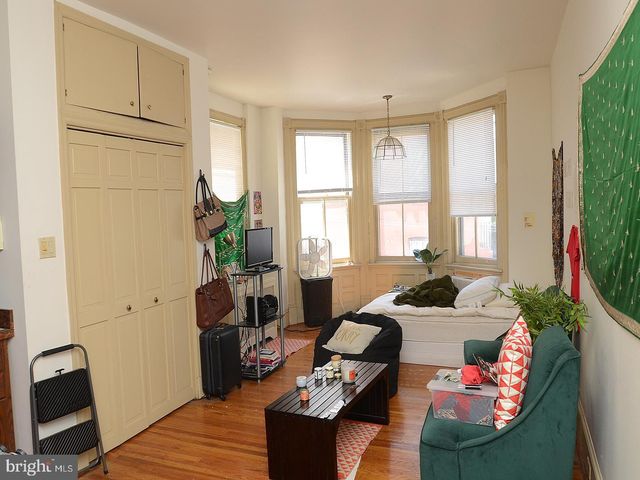 2408 SPRUCE ST, Philadelphia, PA 19103