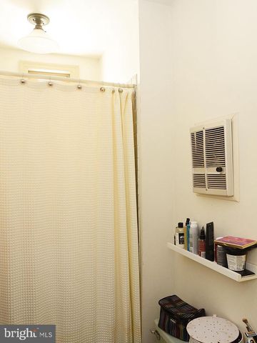 2408 SPRUCE ST, Philadelphia, PA 19103