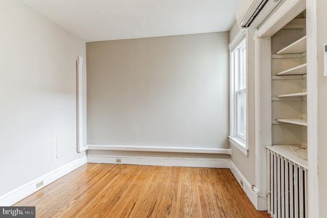 2408 SPRUCE ST, Philadelphia, PA 19103