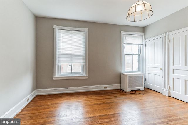 2408 SPRUCE ST, Philadelphia, PA 19103