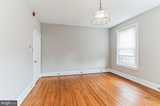 2408 SPRUCE ST, Philadelphia, PA 19103