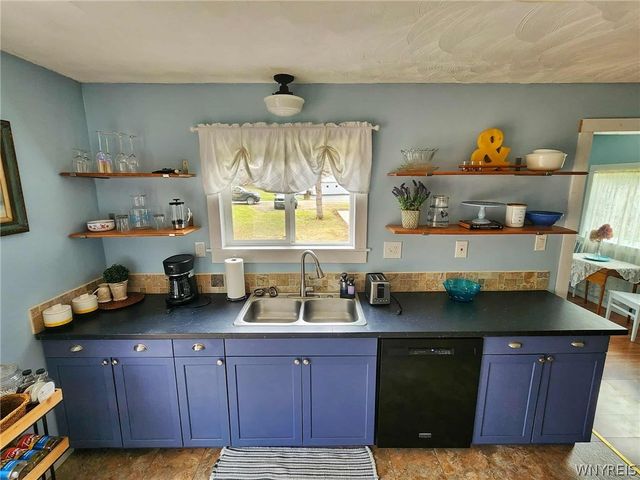 68 Linlyco Lake Road, New Albion, NY 14719