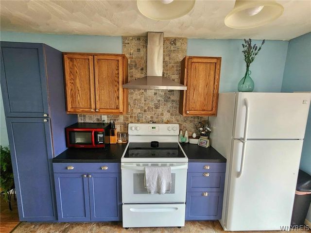 68 Linlyco Lake Road, New Albion, NY 14719