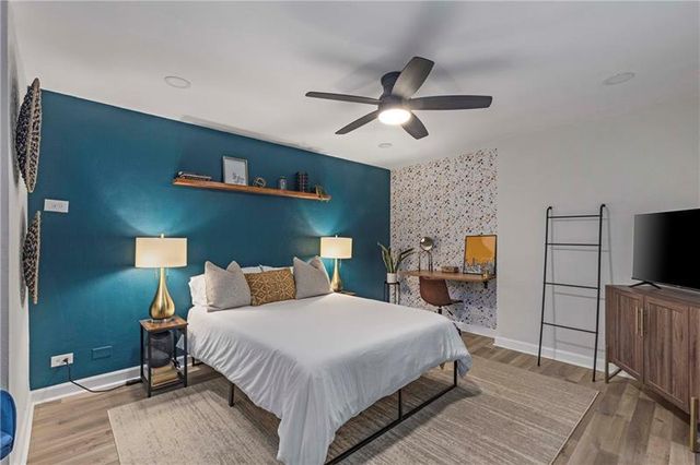 300 W Peachtree Street NE 3M, Atlanta, GA 30308