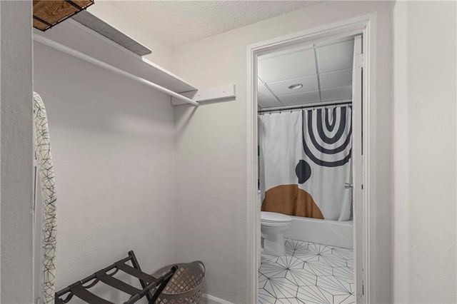 300 W Peachtree Street NE 3M, Atlanta, GA 30308