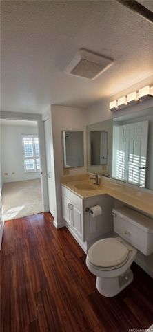 3075 Ala Poha Place 903, Honolulu, HI 96818