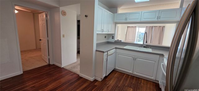 3075 Ala Poha Place 903, Honolulu, HI 96818