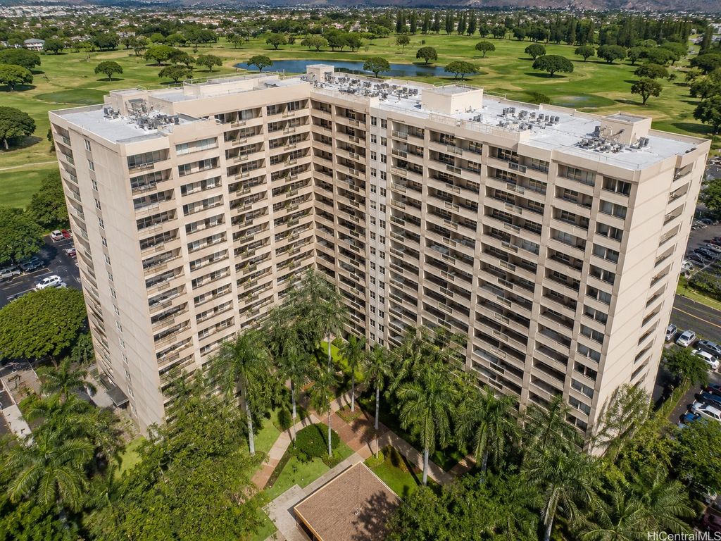 3075 Ala Poha Place 903, Honolulu, HI 96818