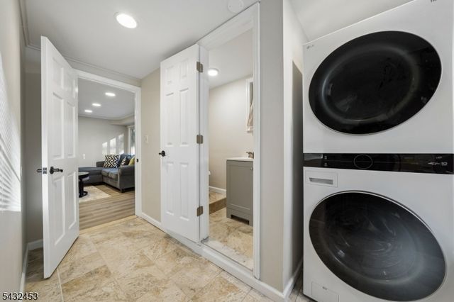 18 Sunnybrook Rd, Bernardsville Boro, NJ 07924