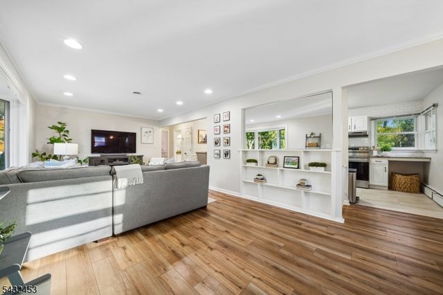 18 Sunnybrook Rd, Bernardsville Boro, NJ 07924