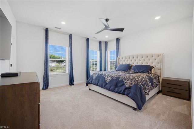 1910 Briton LN, Chesapeake, VA 23322
