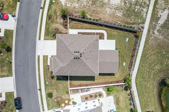 1910 Briton LN, Chesapeake, VA 23322