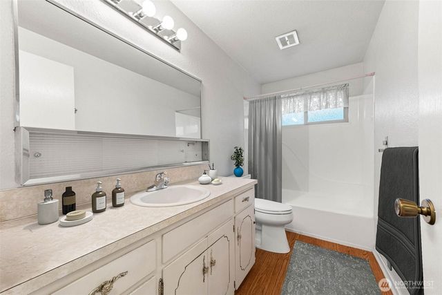 10514 90th Avenue SW, Lakewood, WA 98498