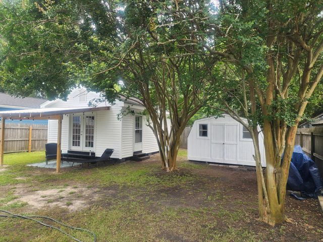 5825 Moore Street, Hanahan, SC 29410