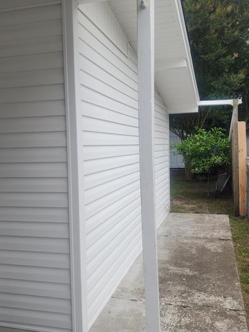 5825 Moore Street, Hanahan, SC 29410