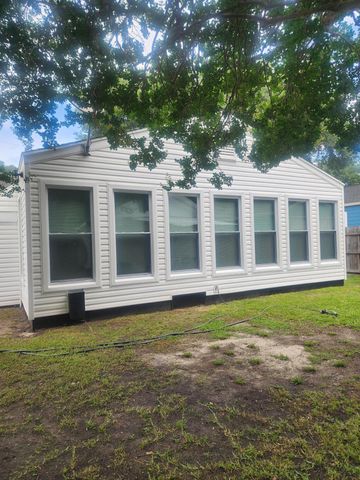 5825 Moore Street, Hanahan, SC 29410