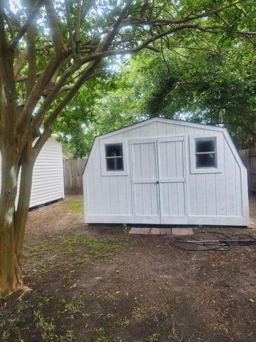 5825 Moore Street, Hanahan, SC 29410