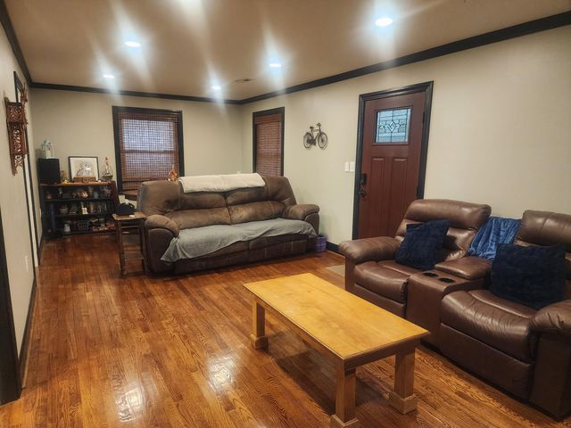 5825 Moore Street, Hanahan, SC 29410