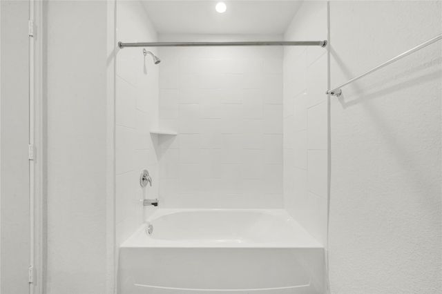 4235 Bedwyn Bay Drive, Fulshear, TX 77441