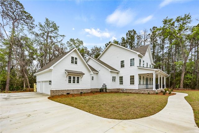 108 Harbor Pointe Drive, Brunswick, GA 31523