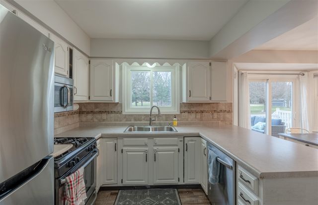 3558 Mistywood Street, Caledonia, MI 49316