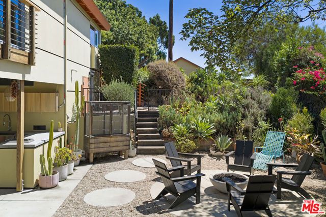 2021 Park Drive, Los Angeles, CA 90026