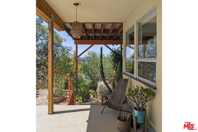 2021 Park Drive, Los Angeles, CA 90026