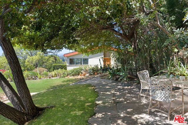 2021 Park Drive, Los Angeles, CA 90026