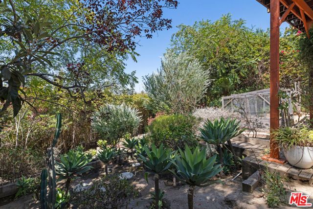 2021 Park Drive, Los Angeles, CA 90026