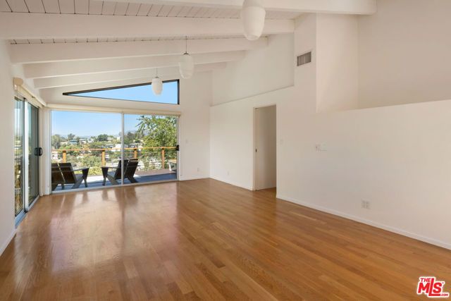 2021 Park Drive, Los Angeles, CA 90026