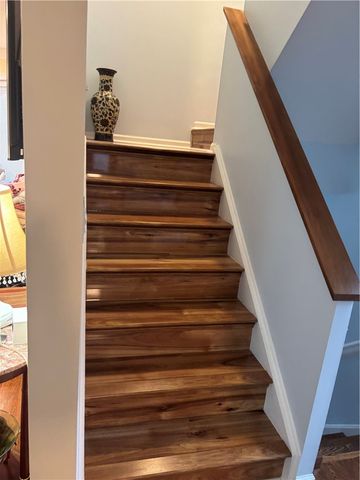 100 Denniston 59, Shadyside, PA 15206