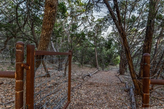7870 Gage Ln, Wimberley, TX 78676