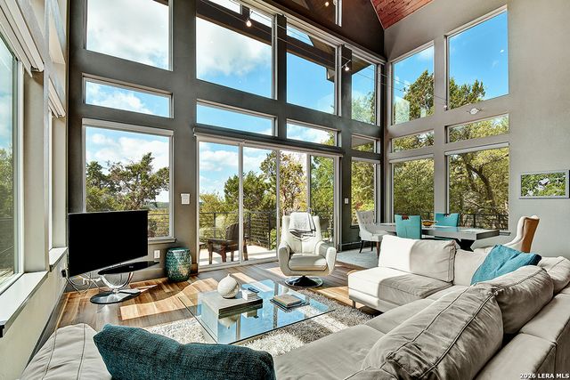 7870 Gage Ln, Wimberley, TX 78676
