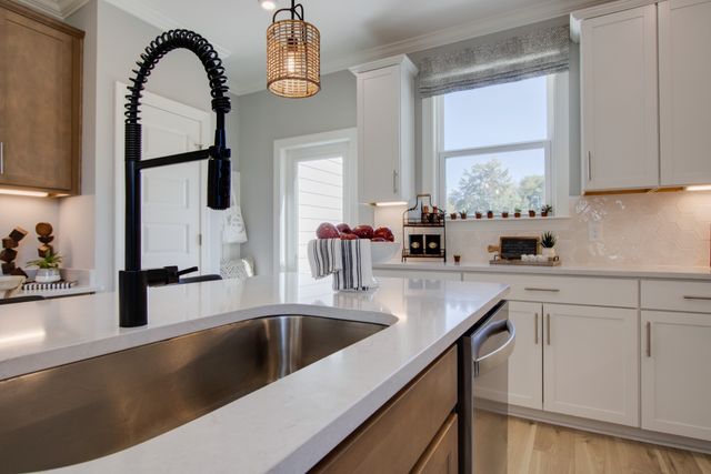 5218 Gladecress Lane, Hermitage, TN 37076