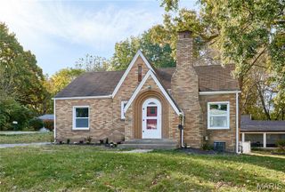 22 Jean Drive, Florissant, MO 63031