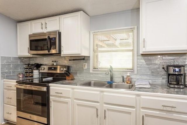 1290 ROSEWOOD STREET, Bunnell, FL 32110