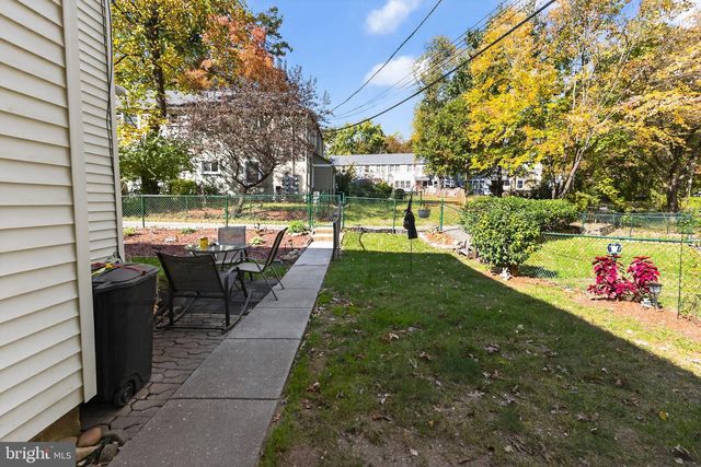 20-F HILLSIDE RD, Greenbelt, MD 20770