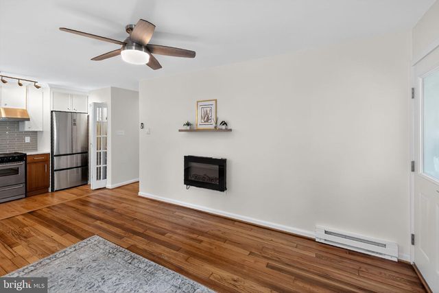 20-F HILLSIDE RD, Greenbelt, MD 20770
