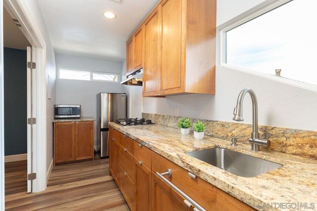 13053 Trail Dust Ave, San Diego, CA 92129